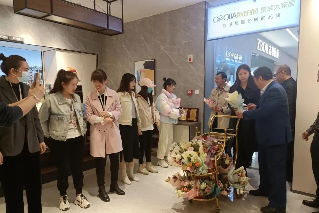 昌禾裝飾丨特別的愛給特別的你，對你的“愛”從未缺席~